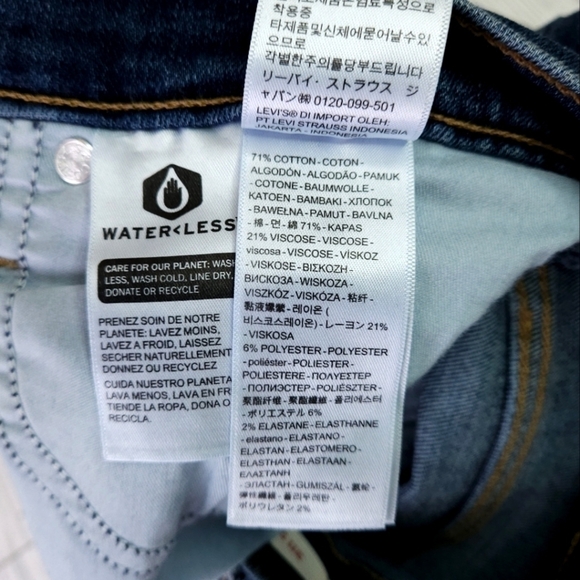 Levi's 311 Mid Rise Shaping Skinny Jean in Medium Wash Blue Size 27 NWT - Picture 11 of 12